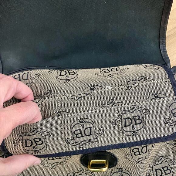 Vintage Dooney Bourke Crossbody Shoulder bag Print Fabric Leather Trim READ - Picture 10 of 16